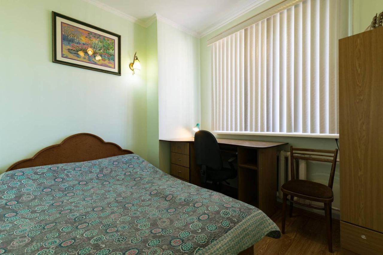 Nadezhda Apartments In Samal Алма Ата Екстериор снимка